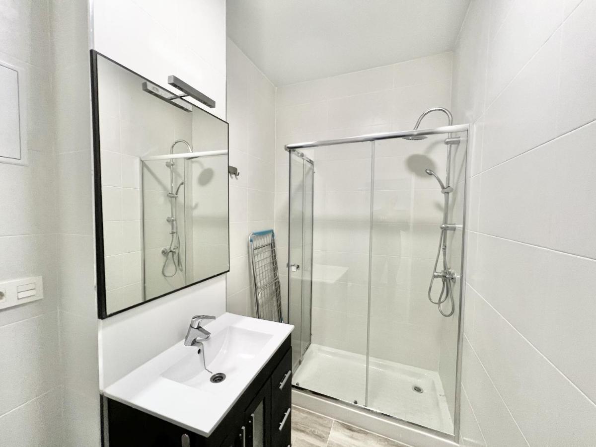 Tilos Suites-vialia Apartment