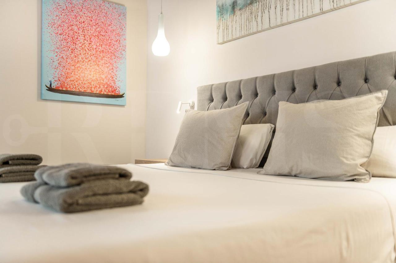 Apartamento Duplex With Private Terrace & Views - Center By Rems *