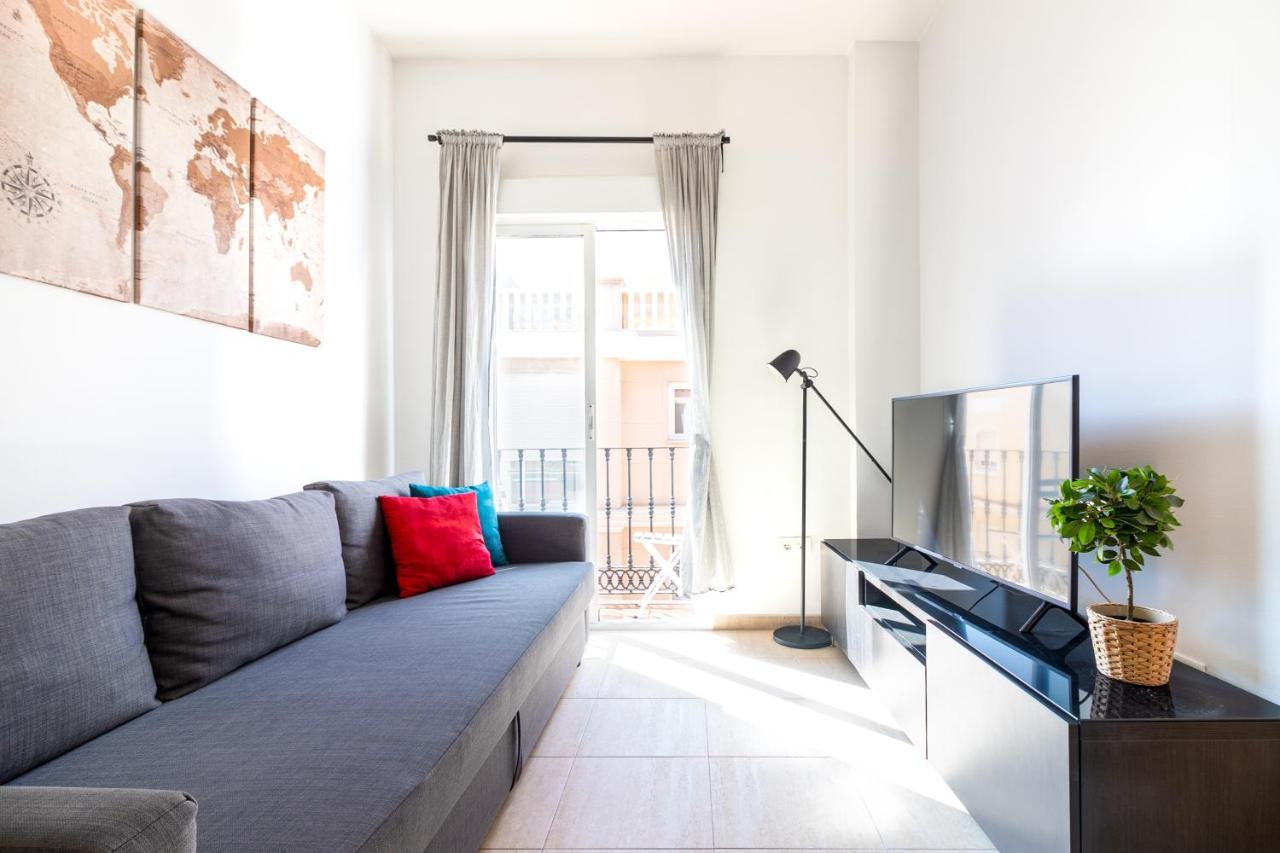 Center Flat. Carmen Center Roof-terrace Boutique *