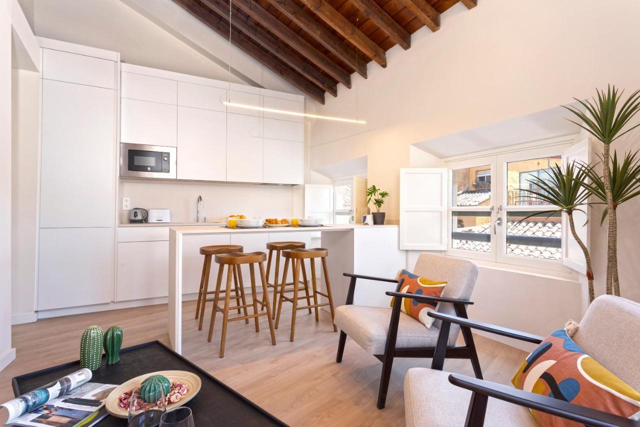 Apartamento Thyssen Cisneros By Rent Me