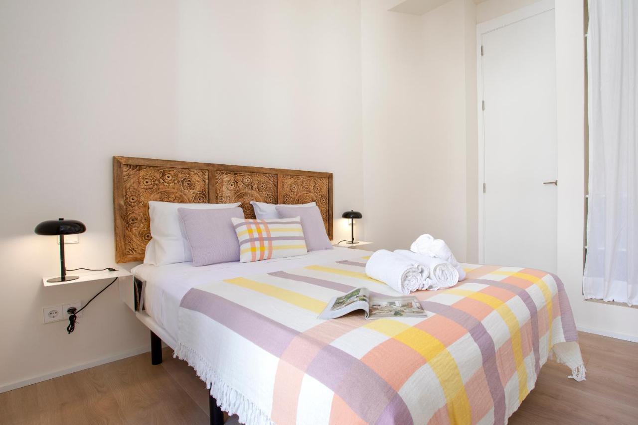 Thyssen Cisneros By Rent Me *