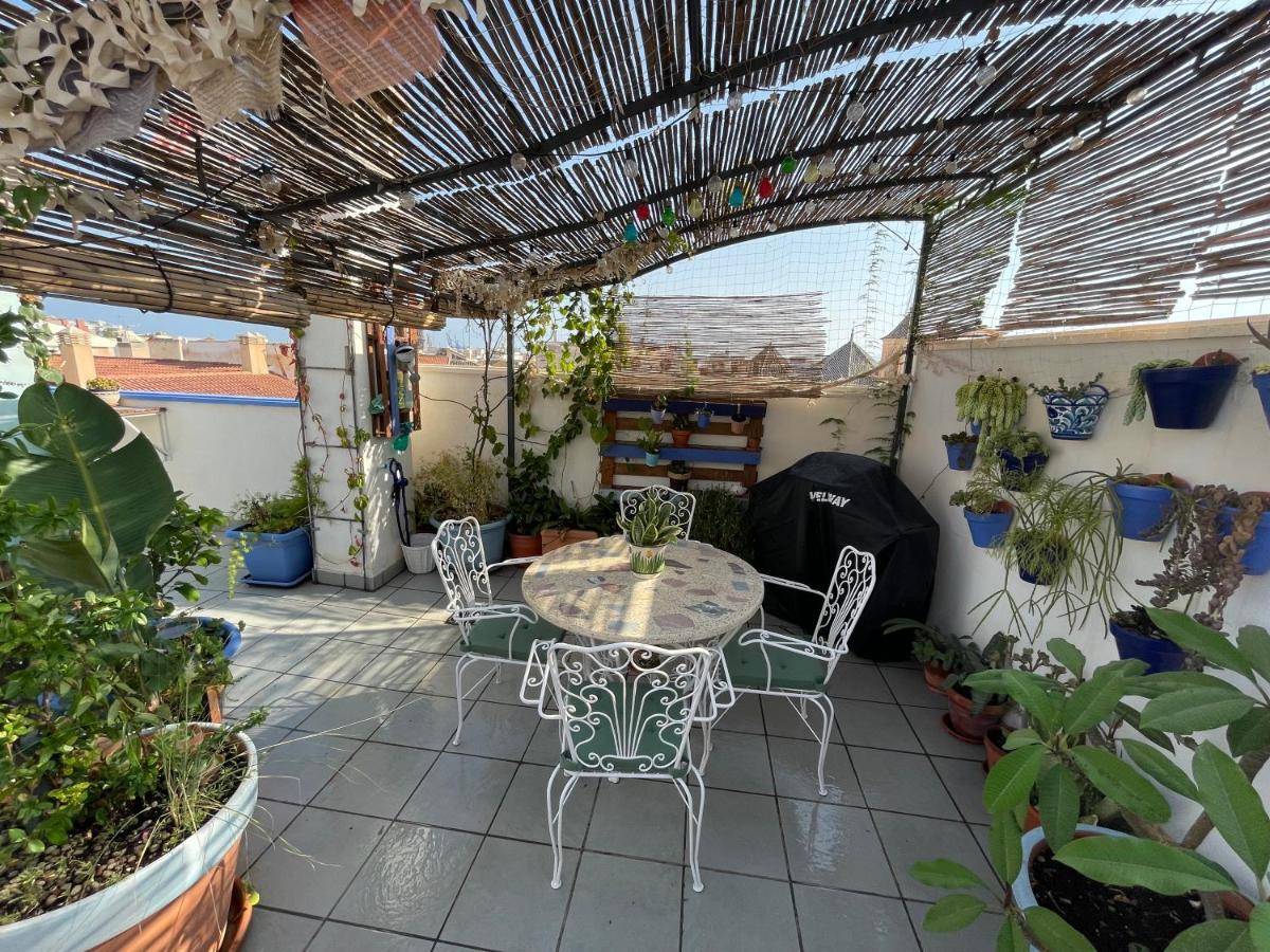 Charming With Private Terrace,heart Of Apartamento *