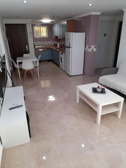 Apartamento Garcia Noblejas - Apartamento En Málaga