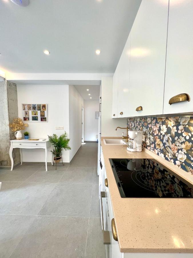 Malagueta Iii & Terrace By Ele Apartamento