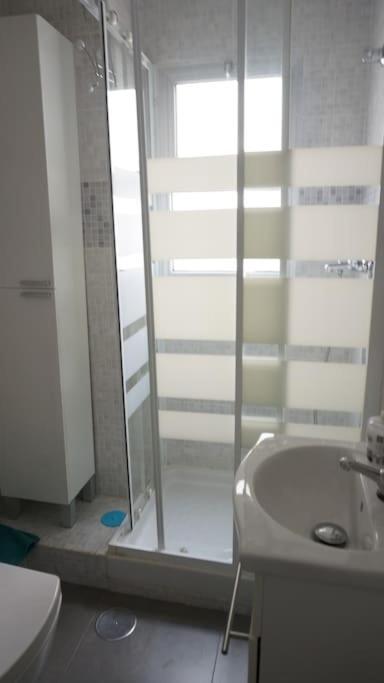 Center Apartment *