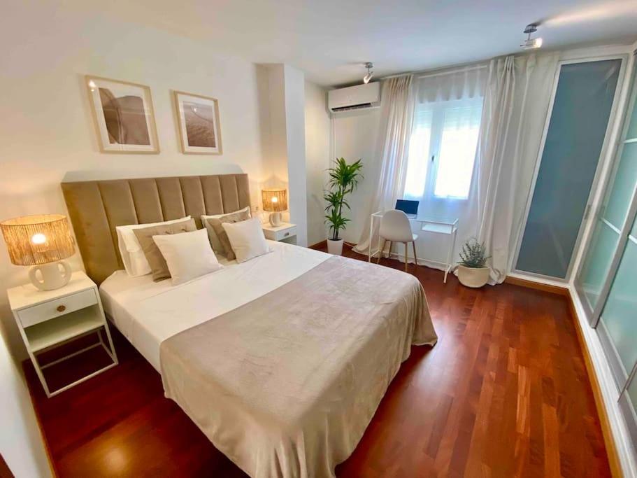 Olive Penthouse * Malaga