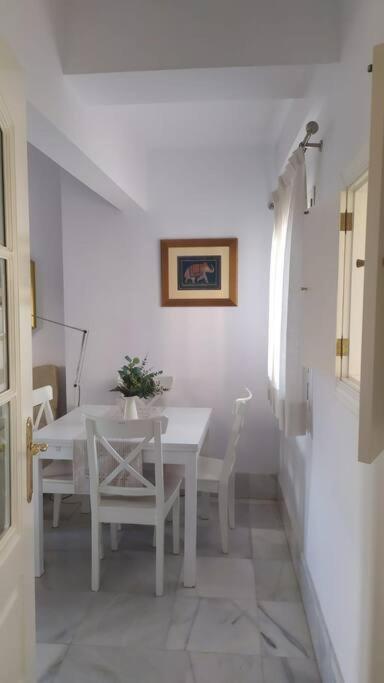 Apartamento Cozy Penthouse Center, Car Park Included-caspal Málaga