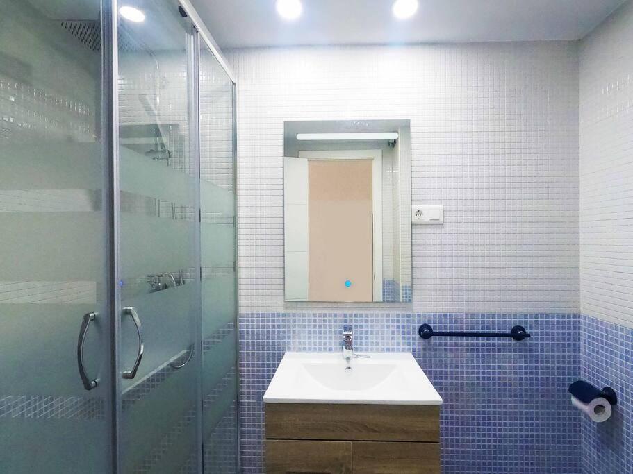 Piso Cerca De La Playa El Palo Apartment Malaga
