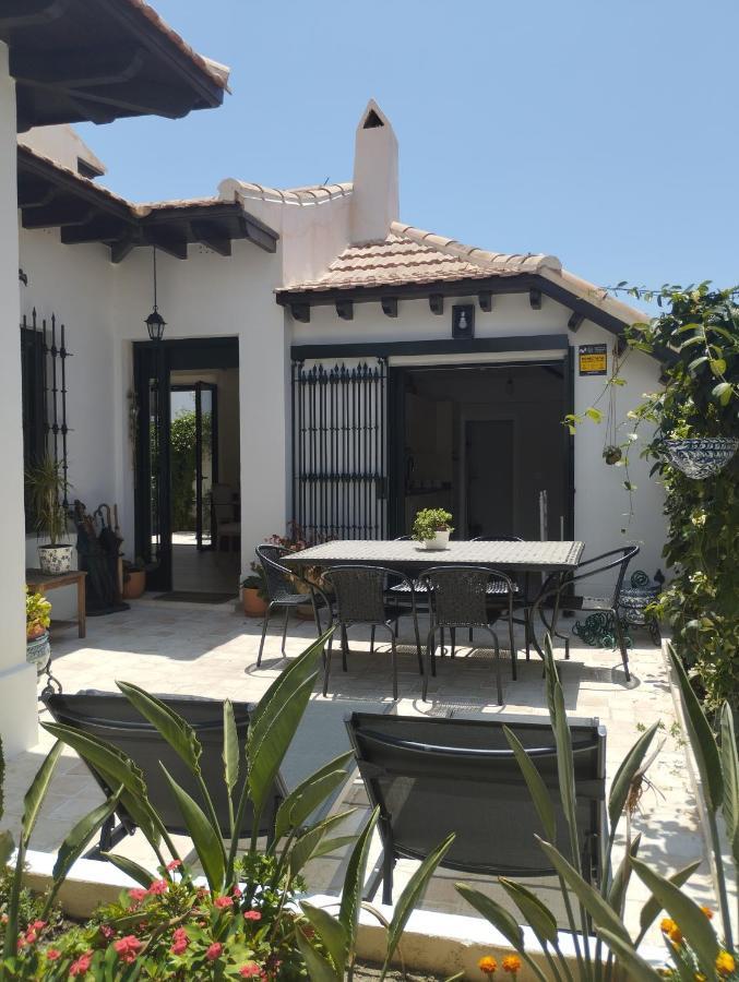 La Busa, Un Hogar En La Playa Holiday home Malaga