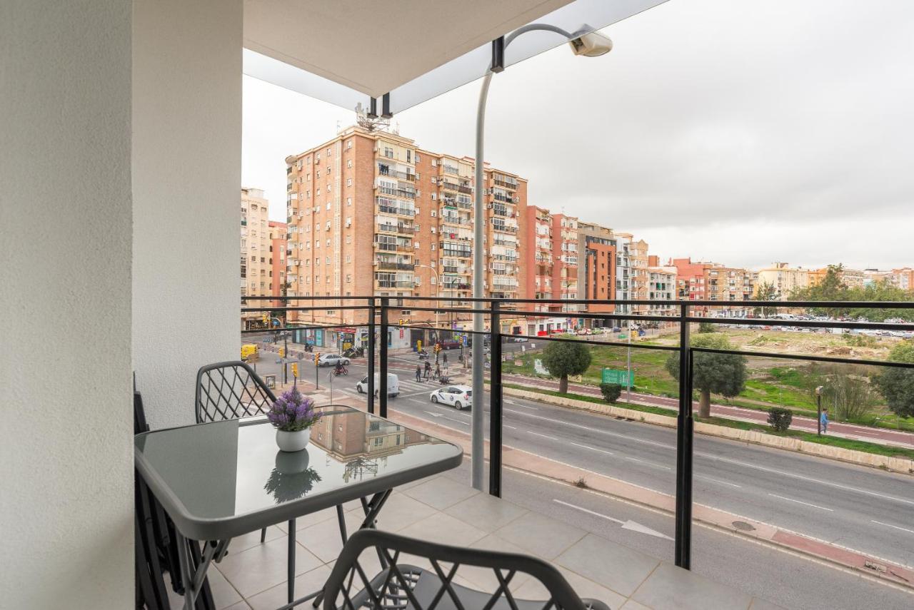 Apartamento Modern Near Huelin & Free Parking Málaga