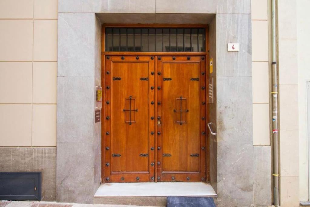 Apartamento Piso Junto A La Catedral, 4-5 Personas
