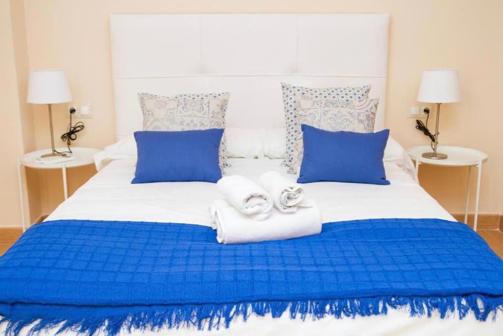 Apartamento Piso Junto A La Catedral, 4-5 Personas *