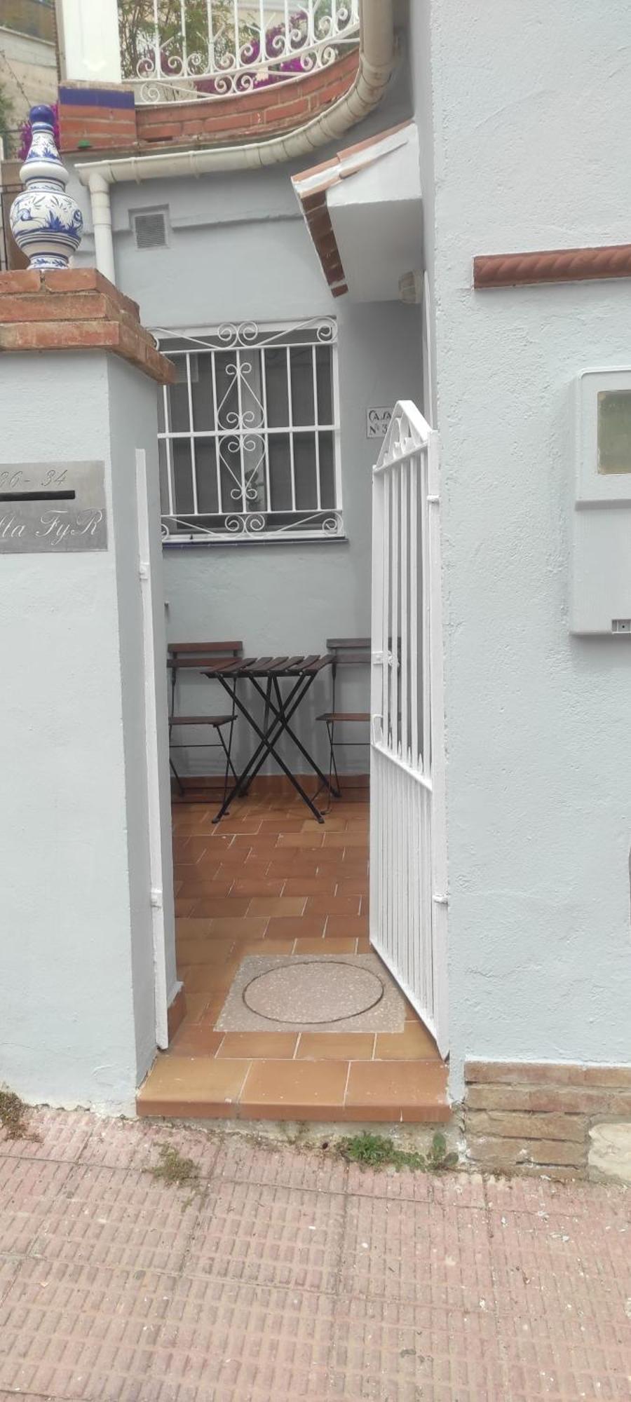 Apartamento Lovely In Pedregalejo