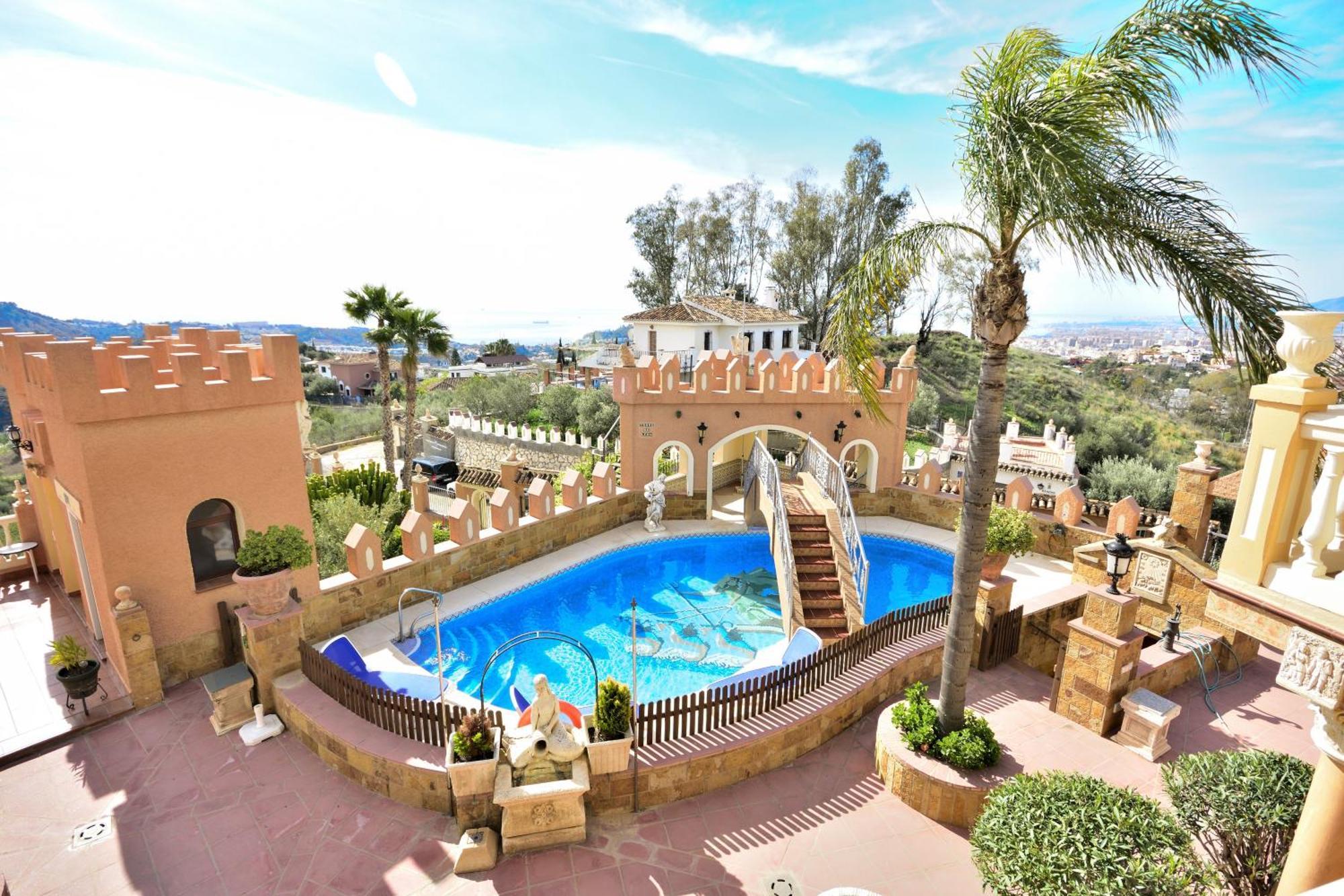 Villa Rural En Con Piscina Y Vistas Al Mar Malaga