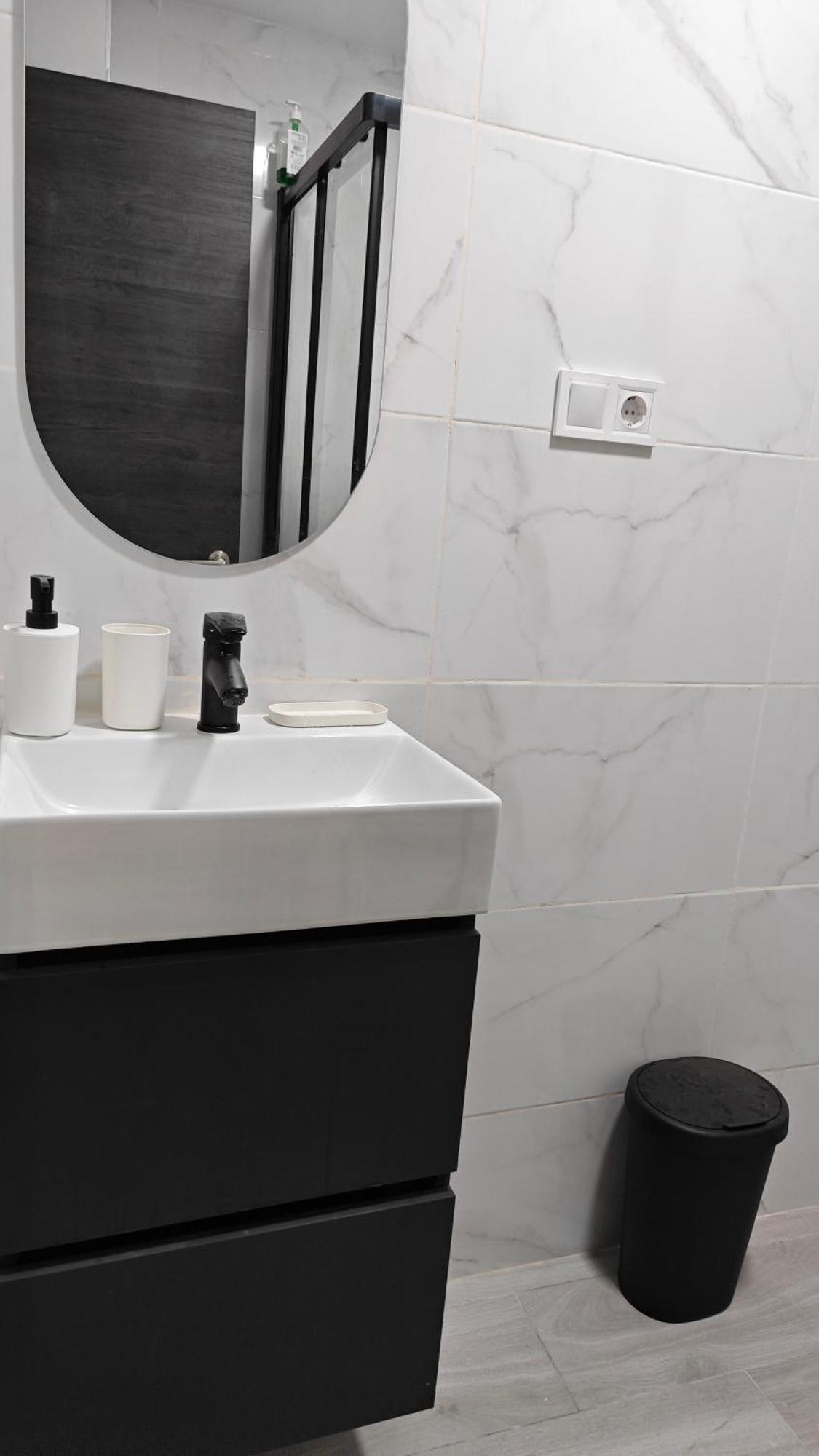Vialia Playa * Malaga