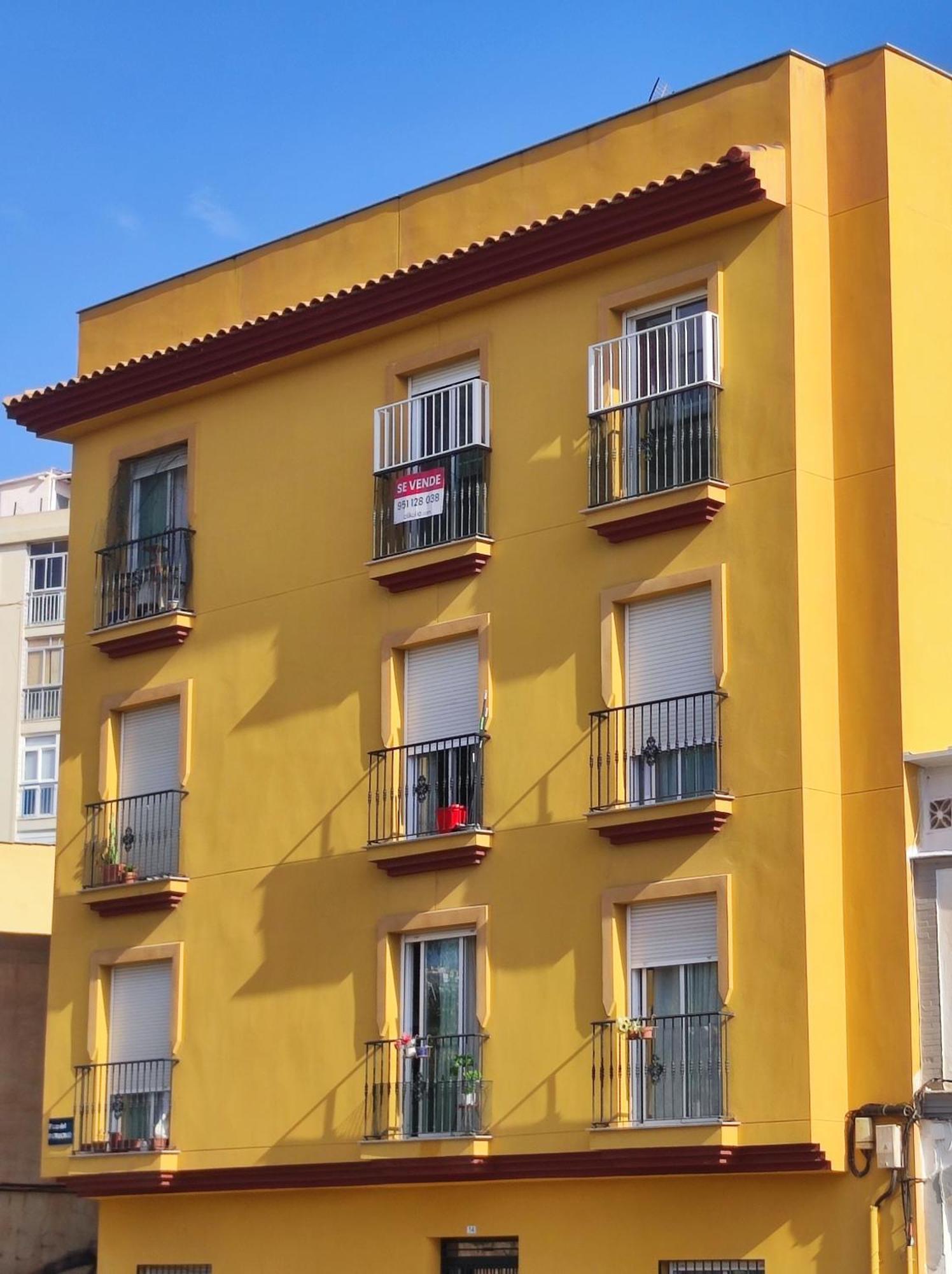 Apartment Bright In *