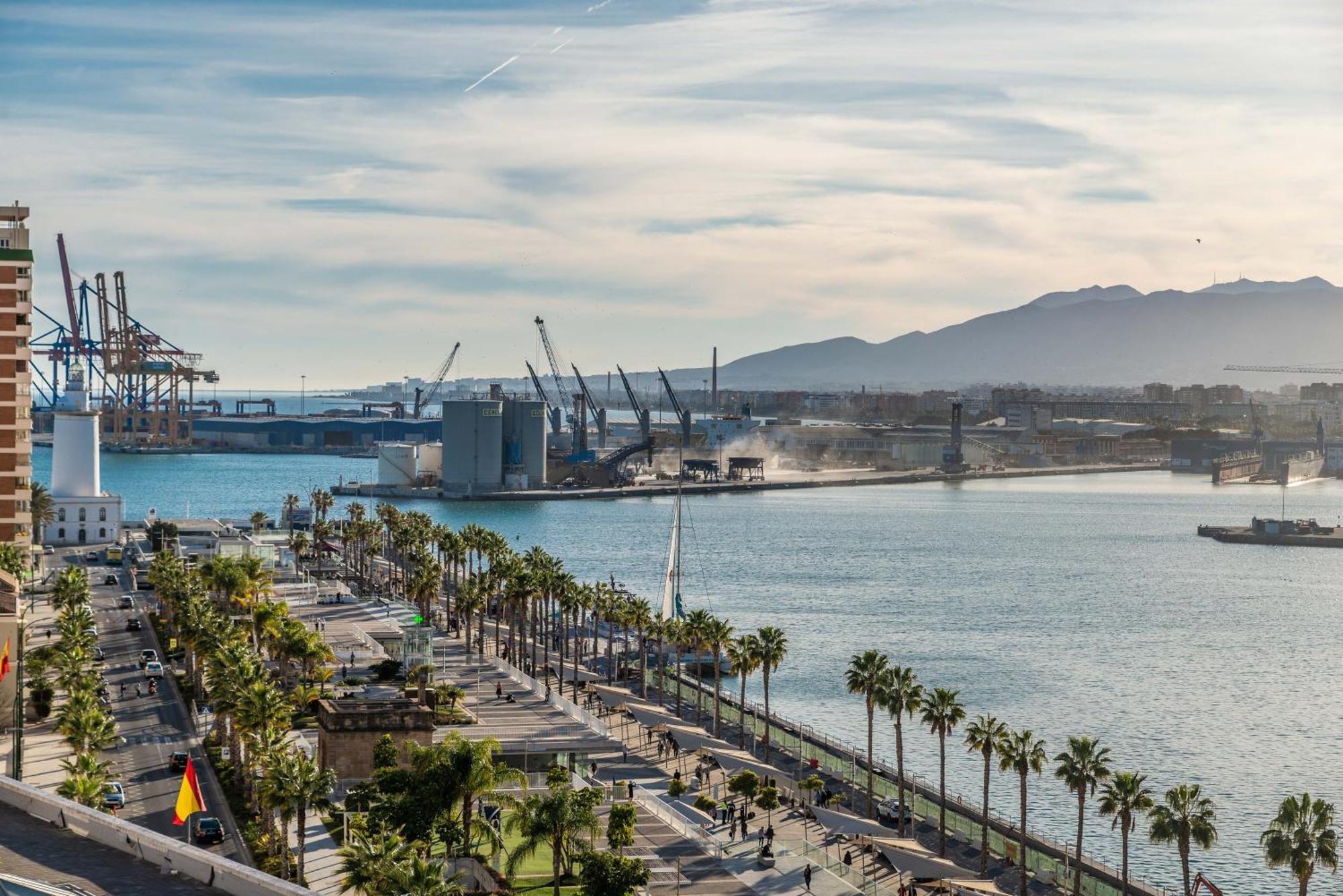 Xpce Muelle 1 Apartamento Málaga