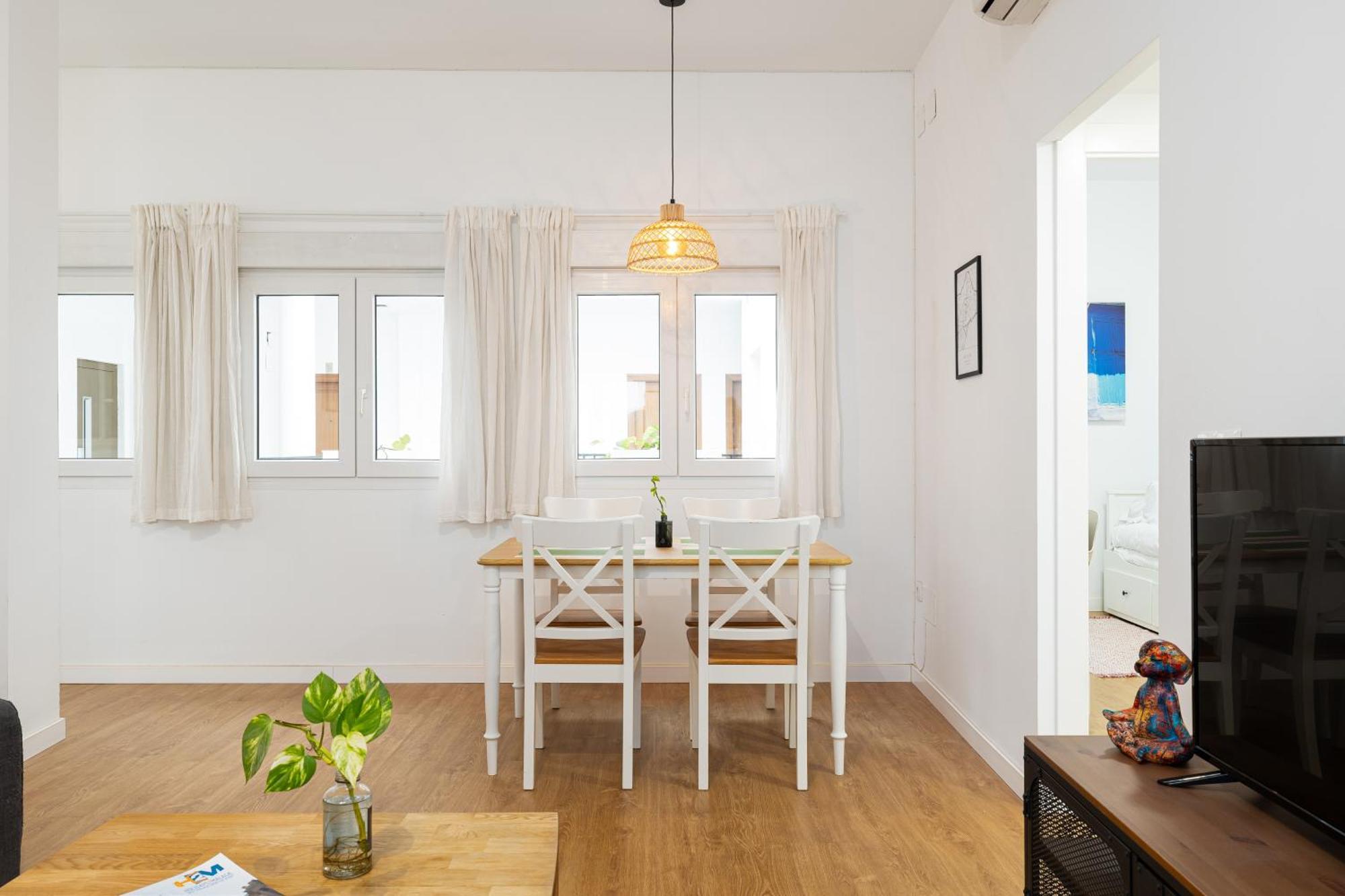 Apartment H2m Granados Acogedor En El Centro De Malaga