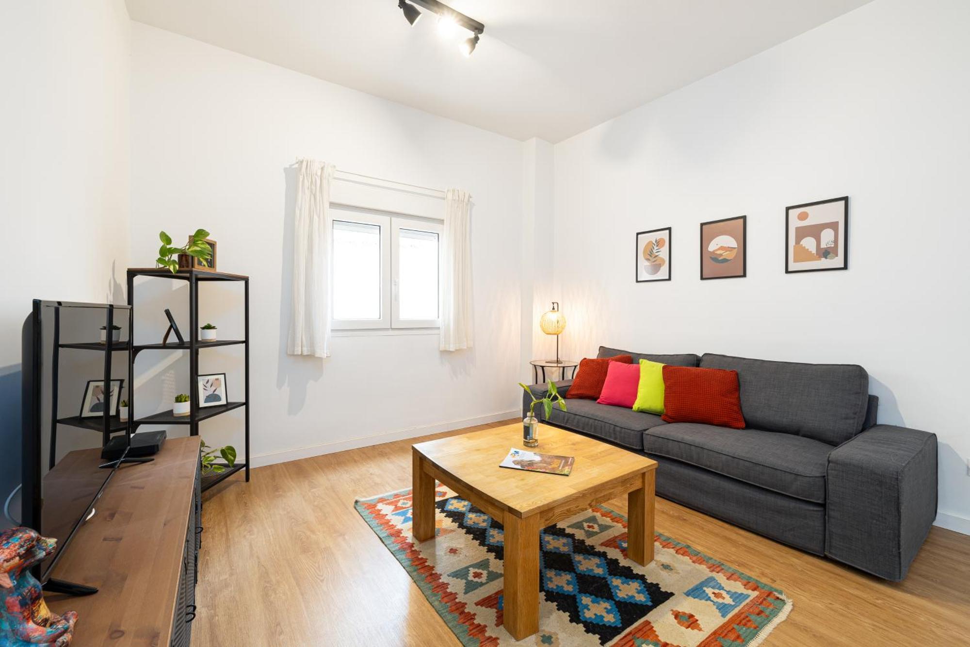 Apartment H2m Granados Acogedor En El Centro De Malaga