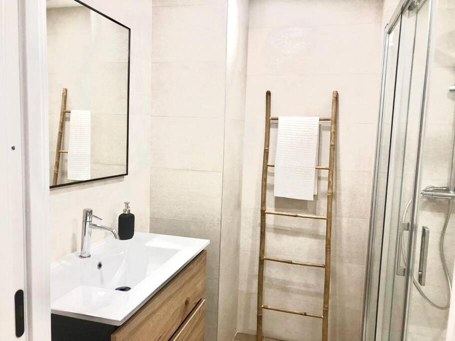 Apartamento Duplex Nueva Construccion En Malaga-centro *