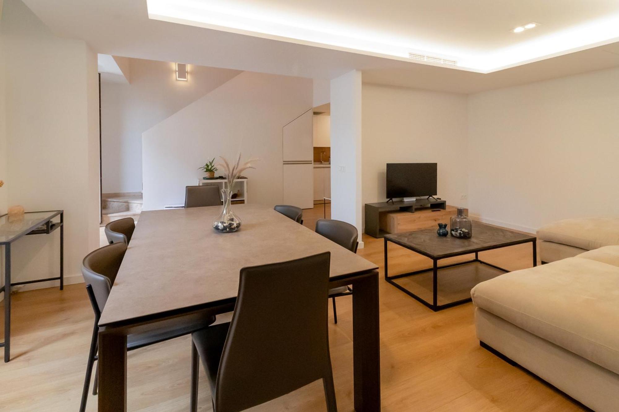 Nt Luxury Duplex With Terrace & Parking