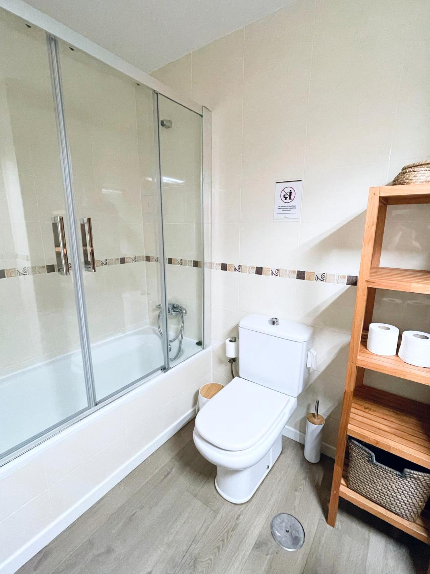 Centrico Piso Con Parking Disponible By Bebalmy Apartment *