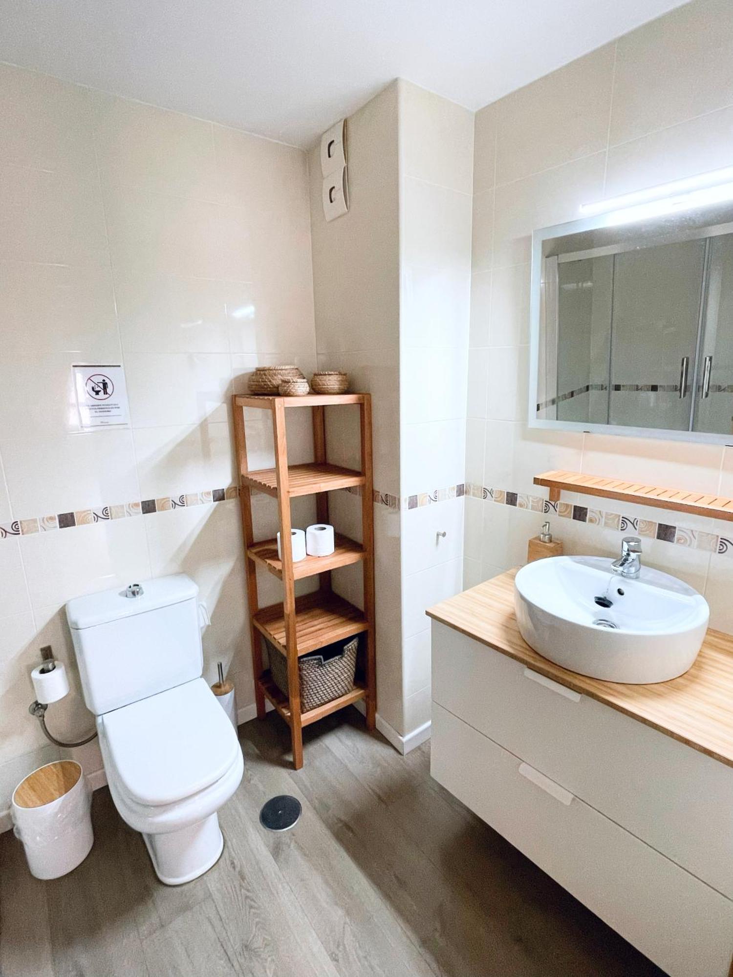 Apartment Centrico Piso Con Parking Disponible By Bebalmy