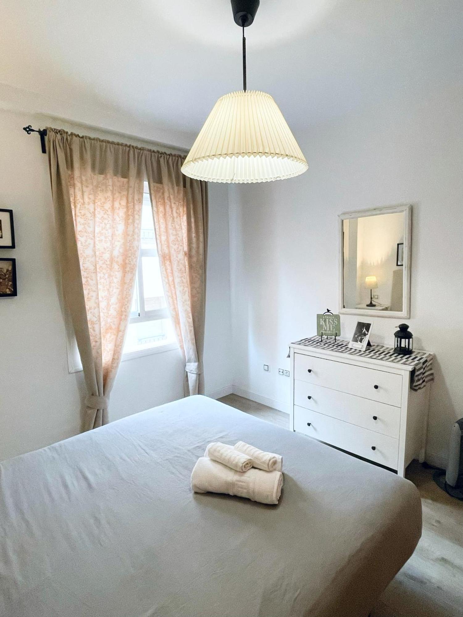 Centrico Piso Con Parking Disponible By Bebalmy Apartment Malaga