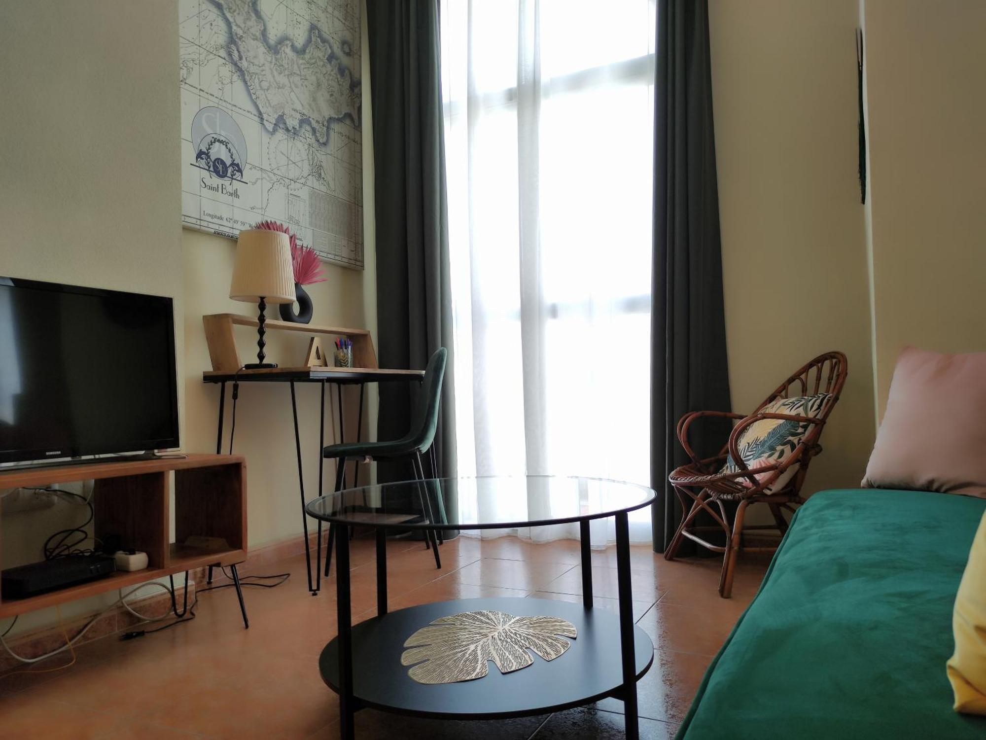 Apartamento Bonito Y Acogedor Estudio - And Cozy Málaga