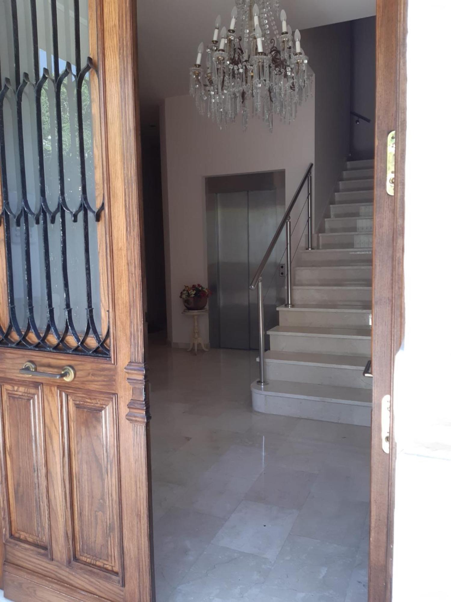 Urbe10 Pries Apartamento
