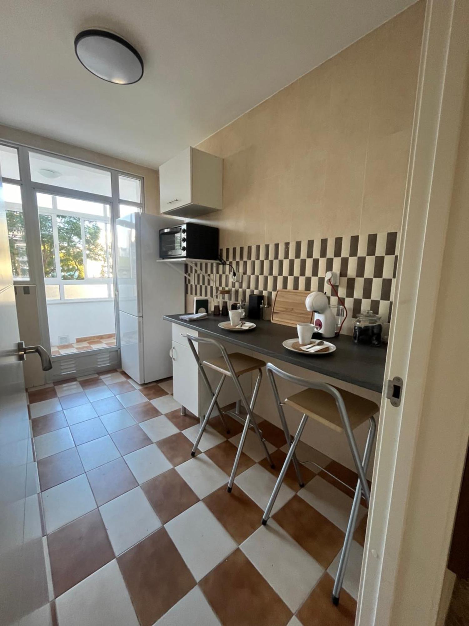 Rent4 Huelin Apartamento *