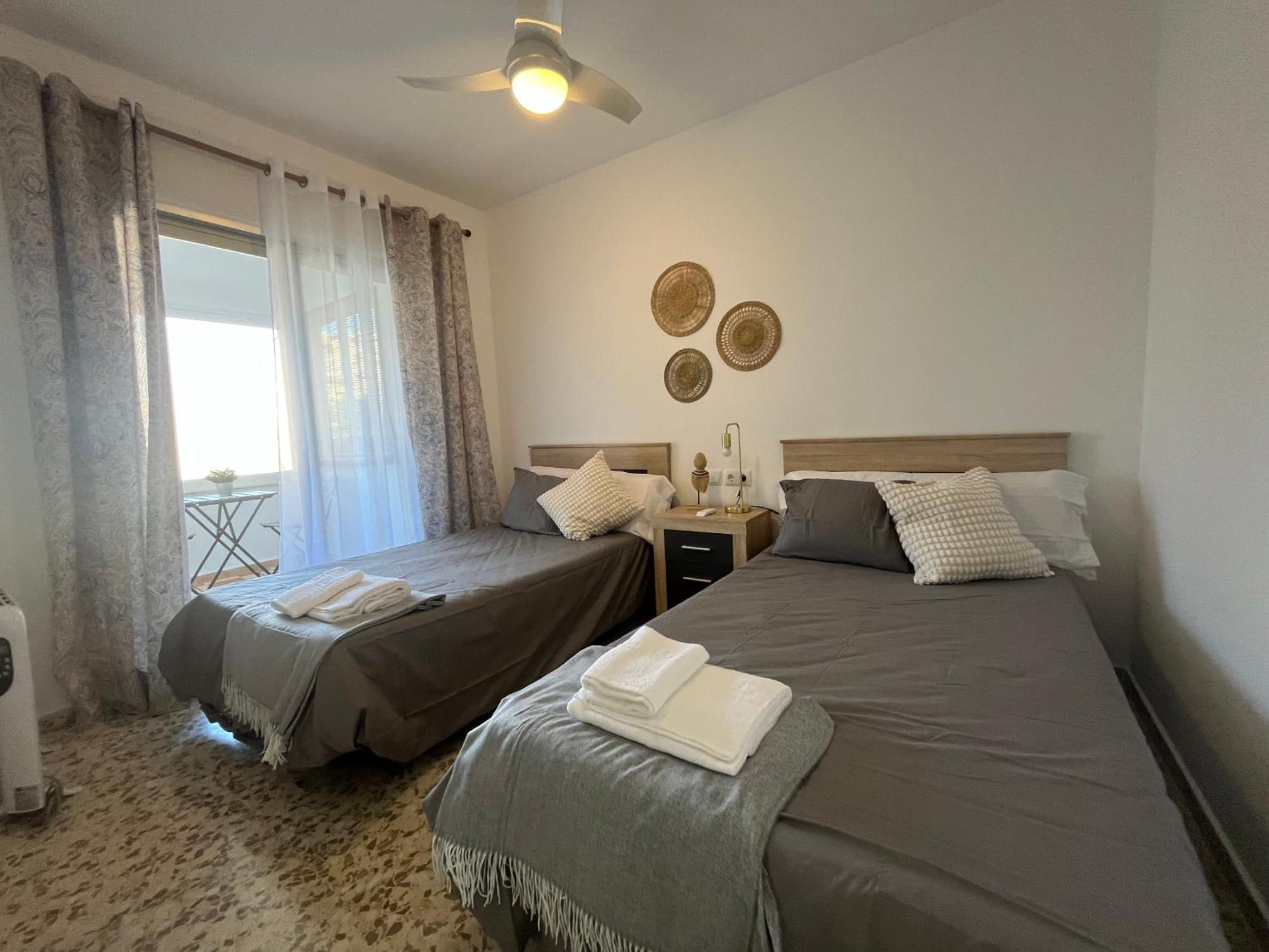 Apartamento Rent4 Huelin
