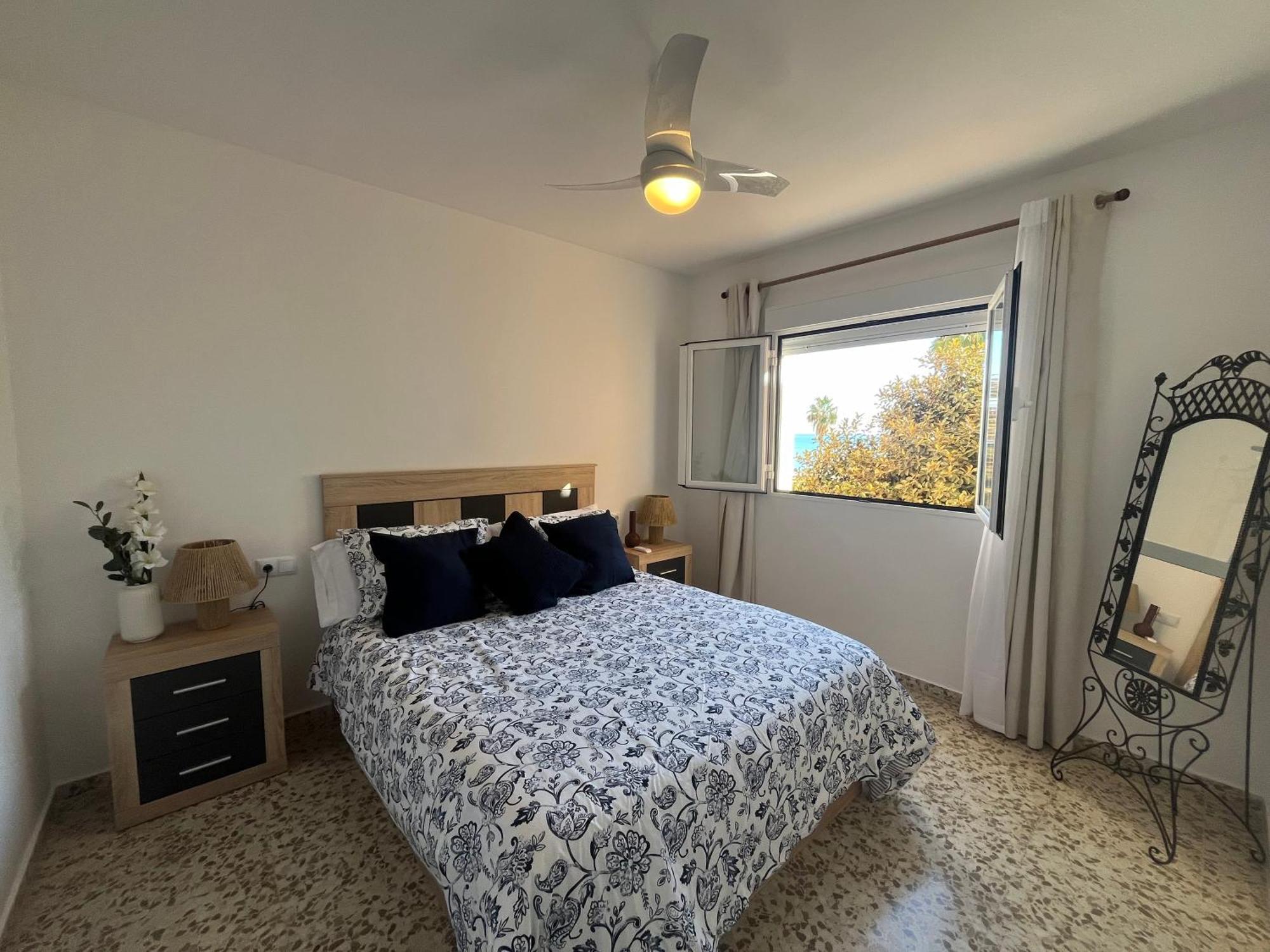 Rent4 Huelin Apartamento *