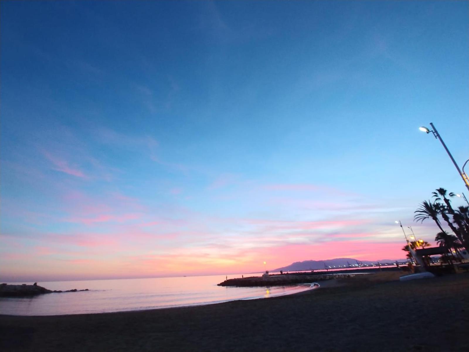 Cerca Del Mar * Málaga