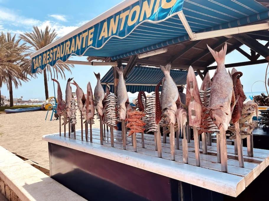 Сasa de vacaciones House In Fishing Village El Palo - Tcm