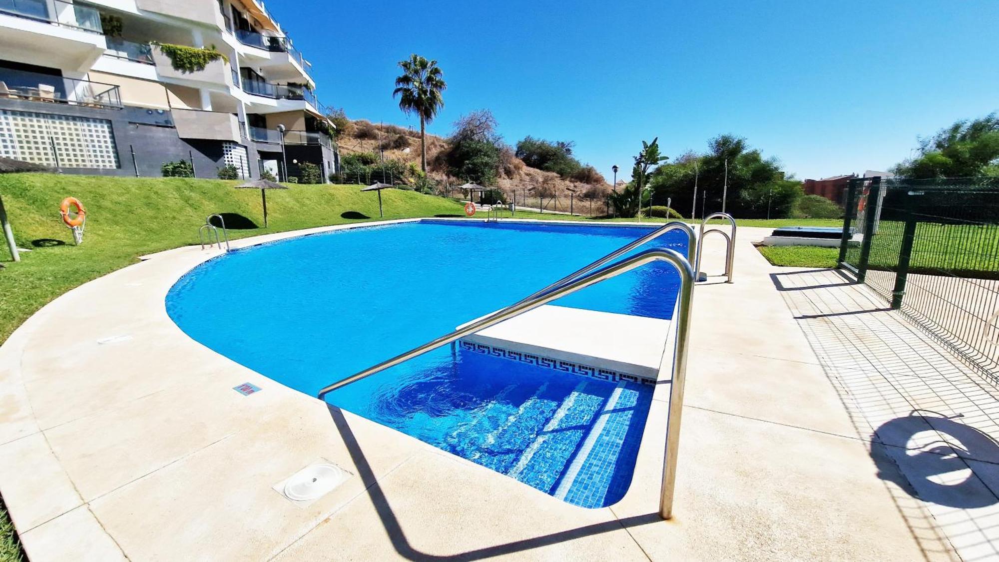 Apartment Aa Guest - Poetas Eco In Marbella With Swimming Pool