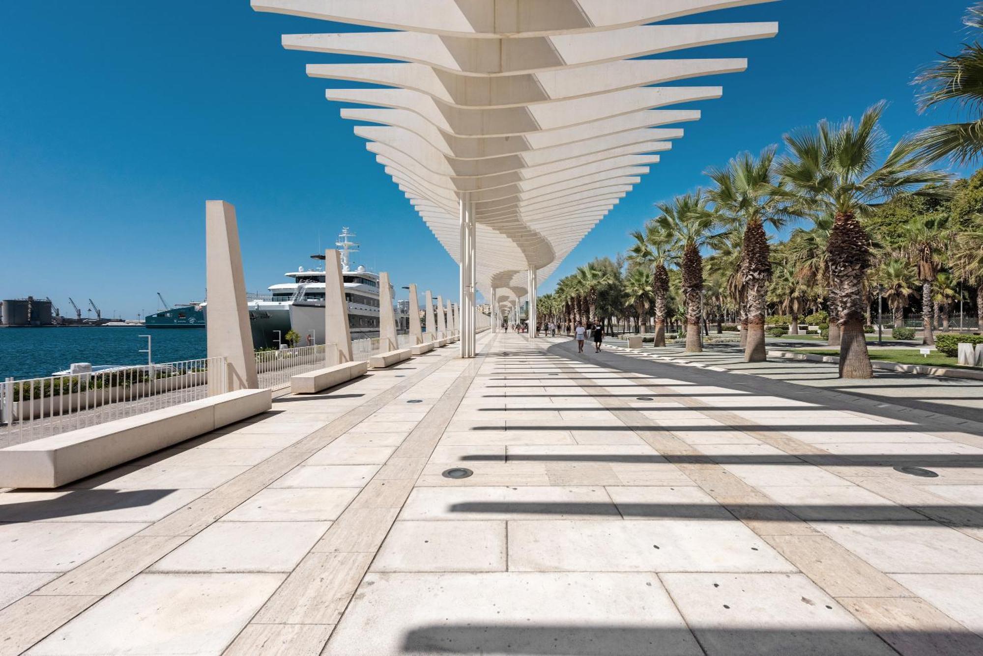 La Casa De La Muralla * Malaga