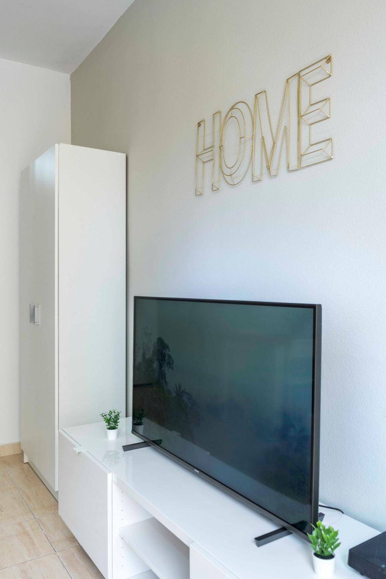 Estupendo De Habitación En Apartamento *