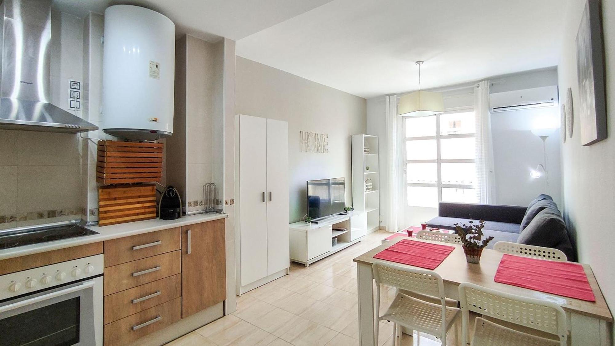 Estupendo De Habitación En Málaga
