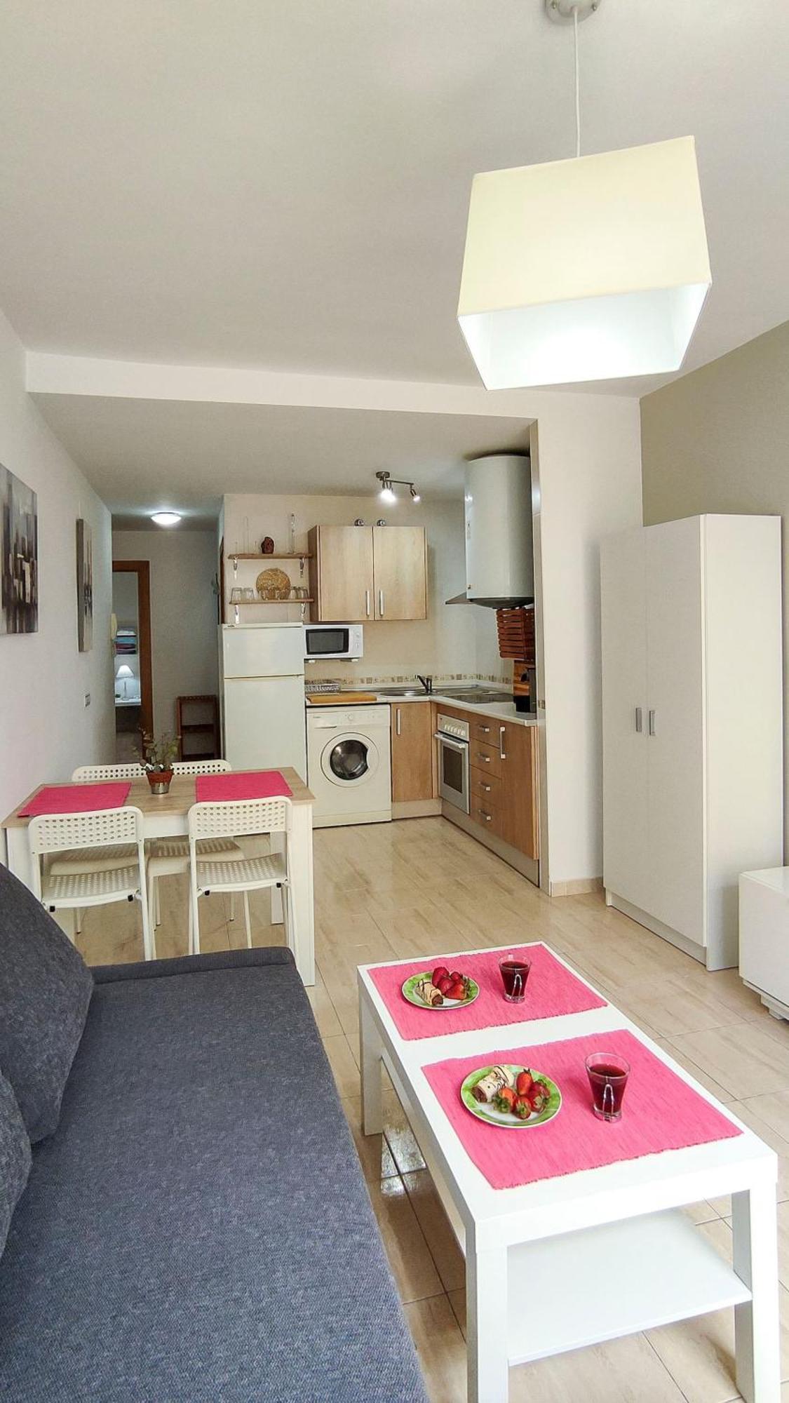 Estupendo De Habitación En Apartamento *