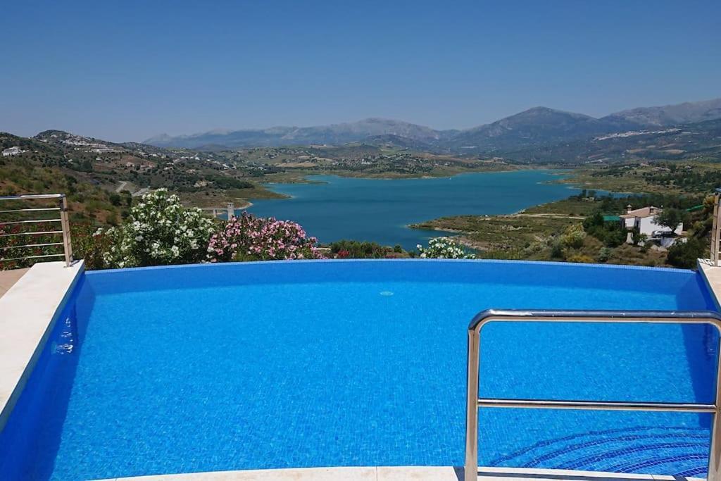 Adelfas, Piscina Infinity * Malaga