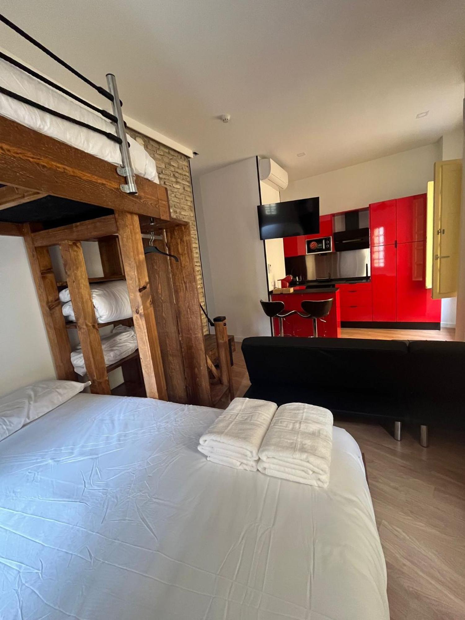 Luxury Chinitas 11 Apartamento