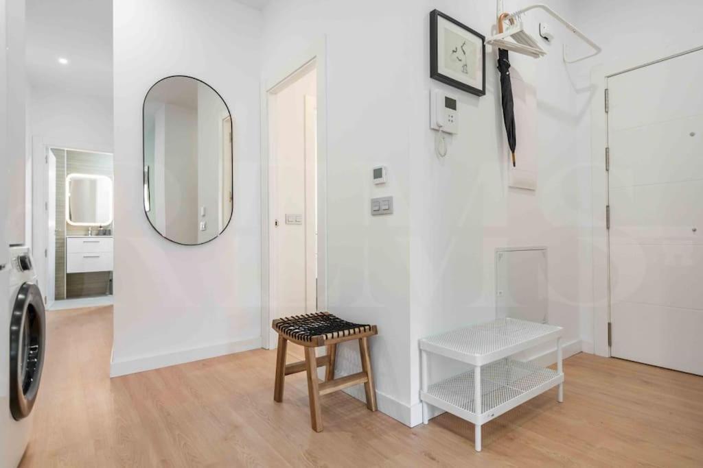 Apartamento Fresh & Stylish With Parking By Rems *