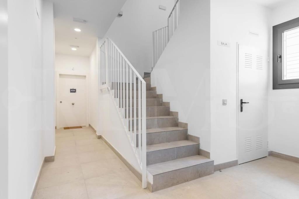 Apartamento Fresh & Stylish With Parking By Rems Málaga