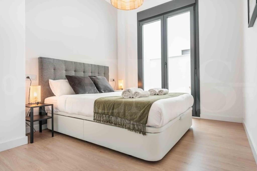 Fresh & Stylish With Parking By Rems Apartamento *