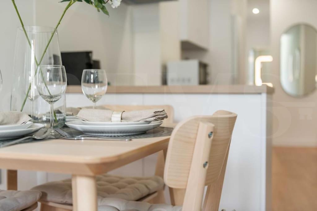 Fresh & Stylish With Parking By Rems * Málaga