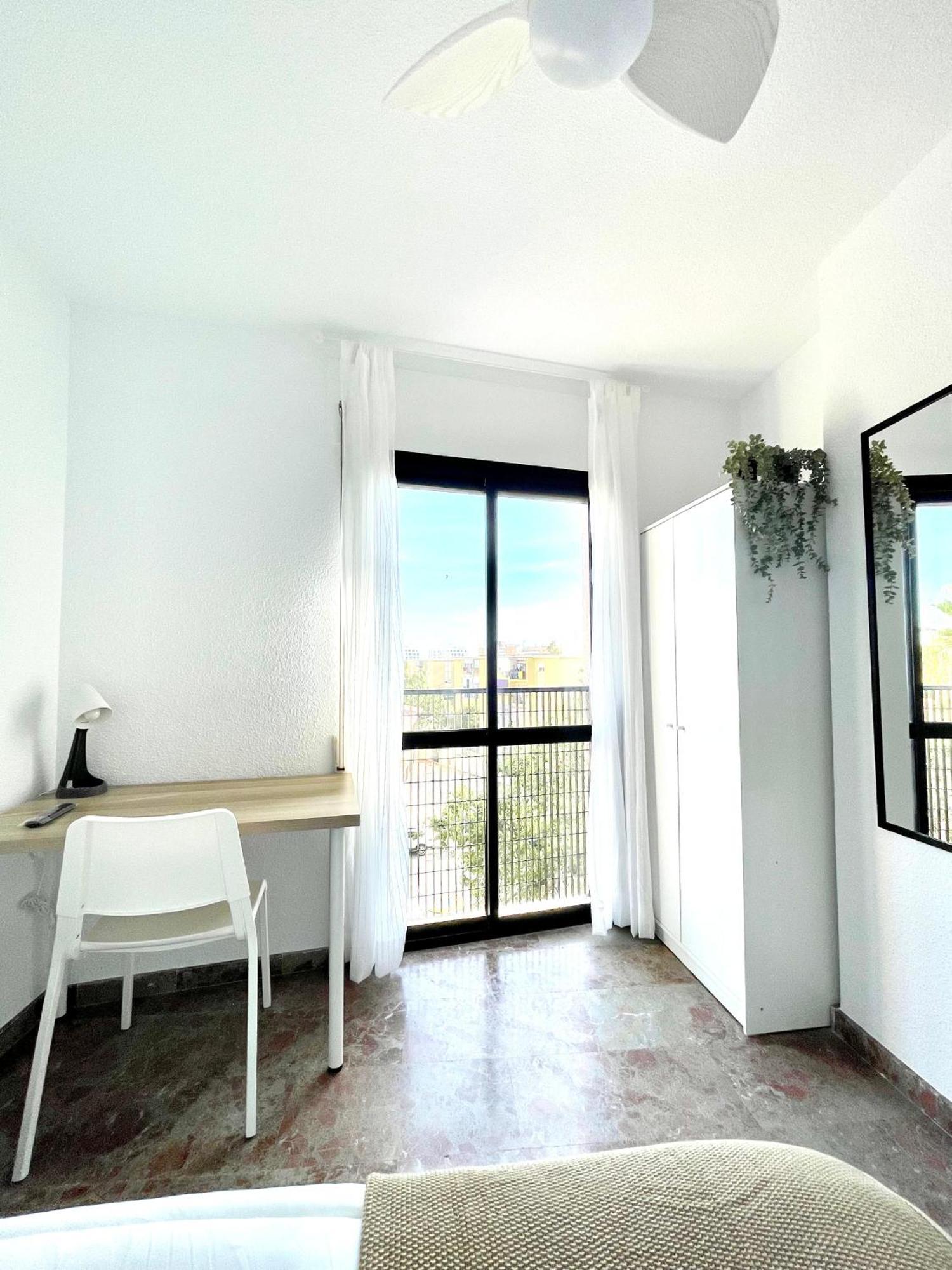 Beautiful & Sunny Apartment Malaga
