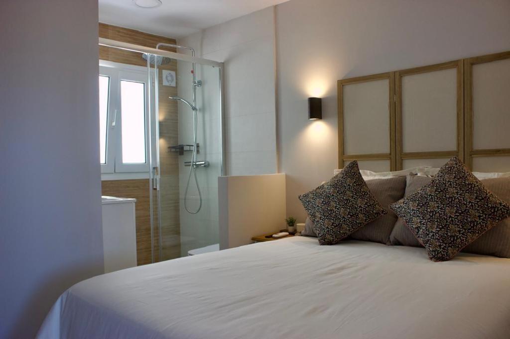 Merced Luxury *