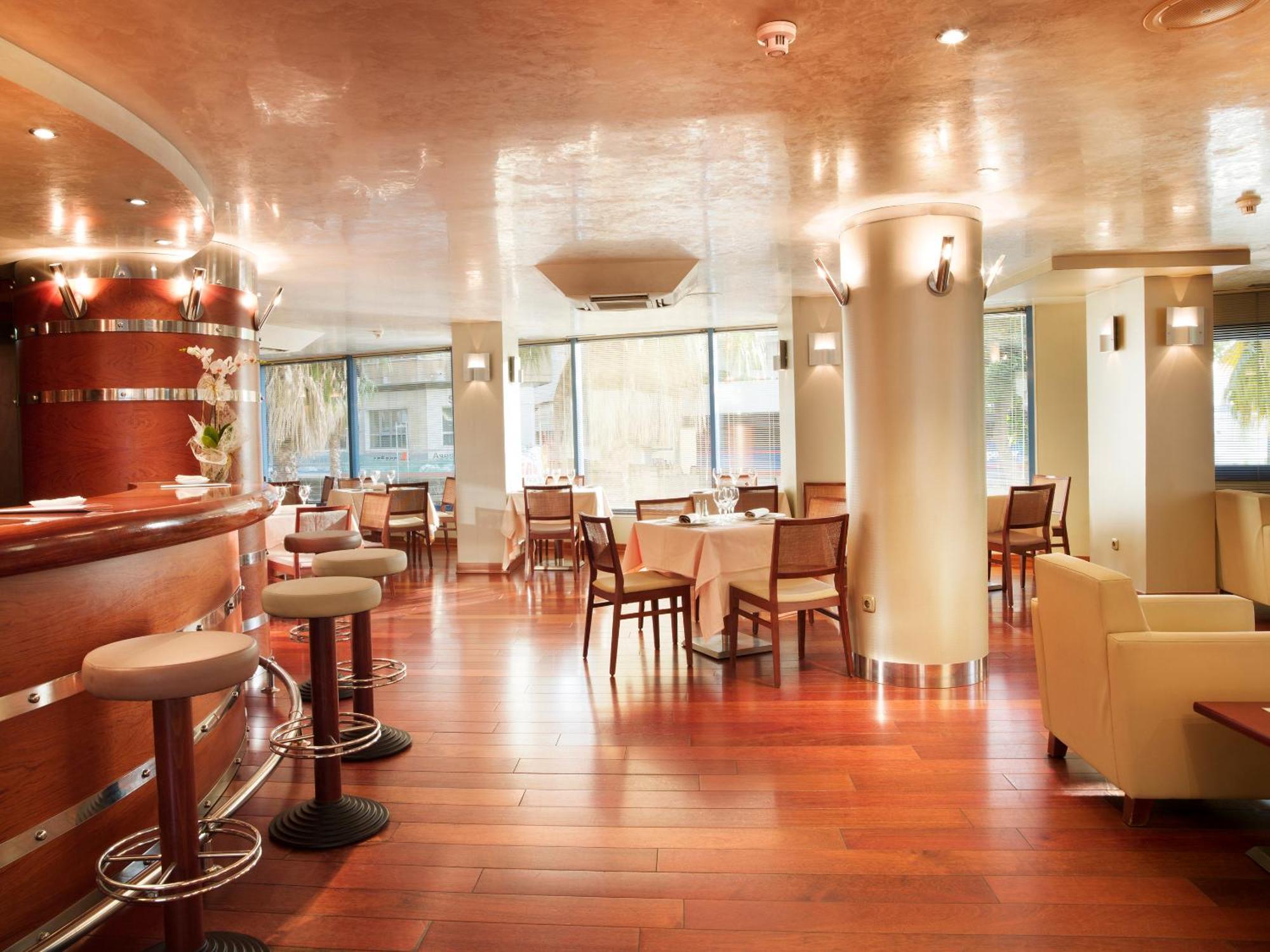 Hotel Ms Maestranza 4*