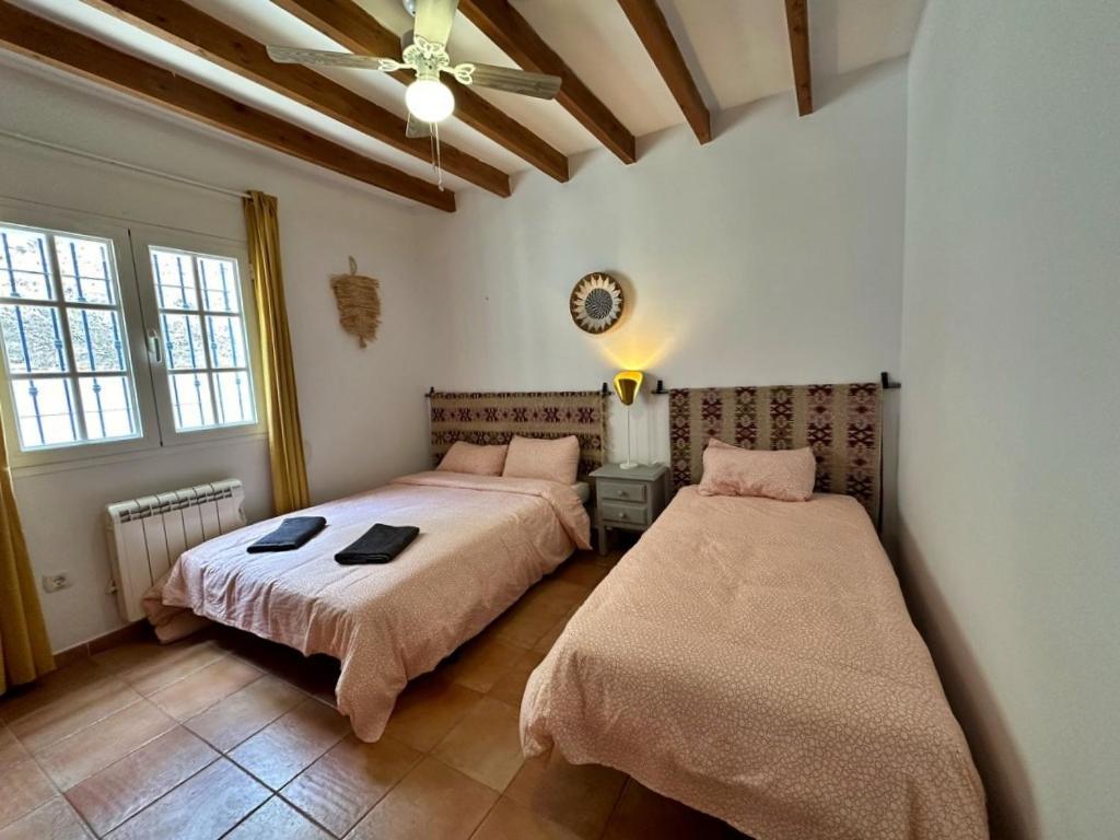 Villa Con Piscina Vallada, Barbacoa Y Hermosas Vistas By Andaraholidays